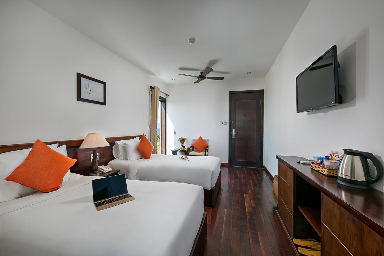 Sea Flower Hotel Da Nang Bagian luar foto