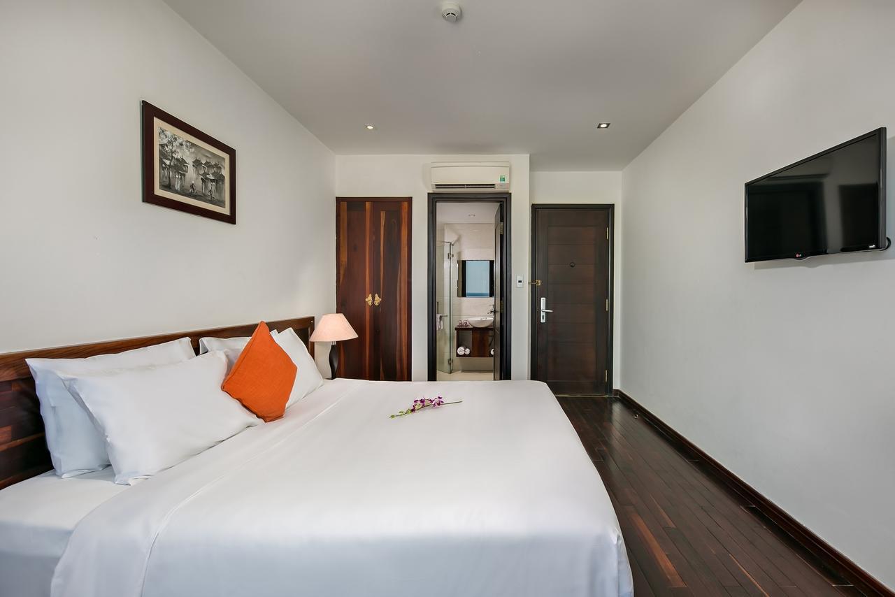Sea Flower Hotel Da Nang Bagian luar foto